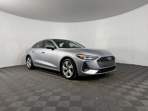 Used 2025 Audi A5 2.0T Premium w/ Convenience Package AWD/4WD image 5
