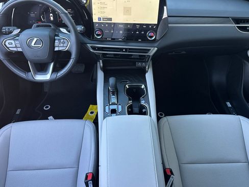 New 2026 Lexus RX 350 FWD image 10