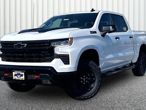 New 2026 Chevrolet Silverado 1500 LT Trail Boss w/ LT Trail Boss Premium Package AWD/4WD image 14