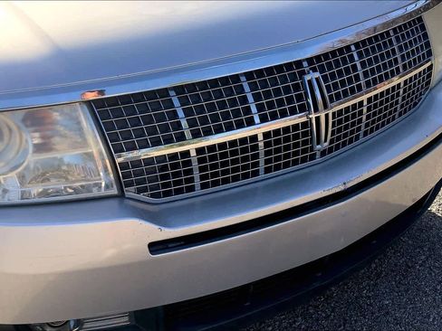 Used 2009 Lincoln MKX 2WD image 28