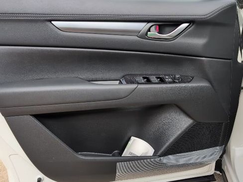 New 2025 MAZDA CX-5 AWD 2.5 S w/ Preferred Package image 16