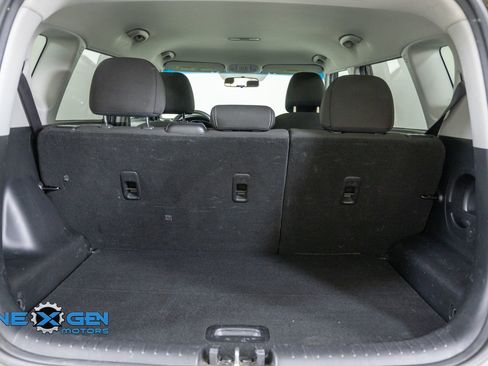 Used 2018 Kia Soul FWD image 32