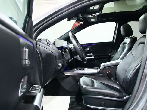 Used 2025 Mercedes-Benz GLA 250 GLA 250 image 20