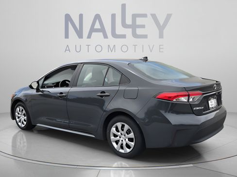 Used 2024 Toyota Corolla LE FWD image 3