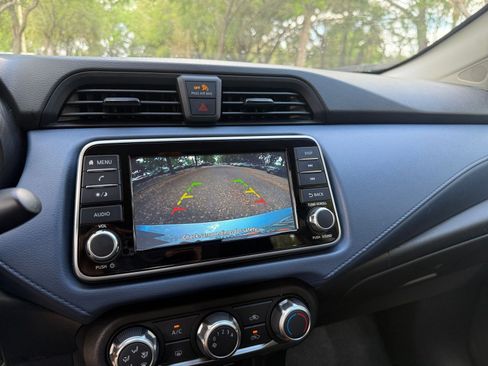 Used 2025 Nissan Versa SV image 17