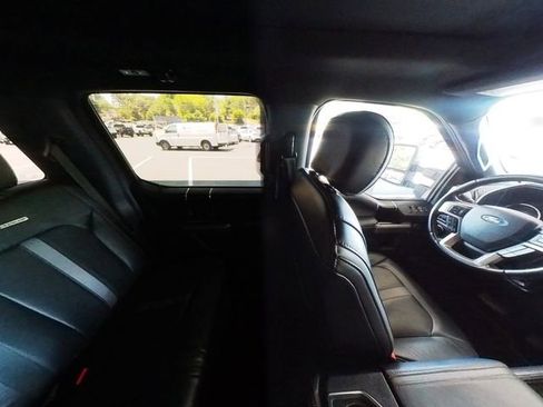 Used 2019 Ford F250 Platinum w/ Platinum Ultimate Package AWD/4WD image 35
