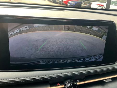 Used 2023 Nissan Ariya FWD image 25