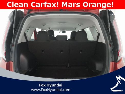 Used 2023 Kia Soul LX image 10