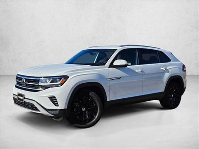 Used 2022 Volkswagen Atlas Cross Sport SE w/ Black Wheel Package