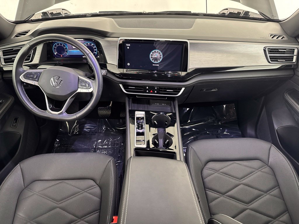 Used 2025 Volkswagen Atlas Cross Sport SE AWD/4WD image 39