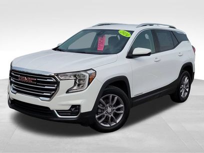 Used 2024 GMC Terrain SLT