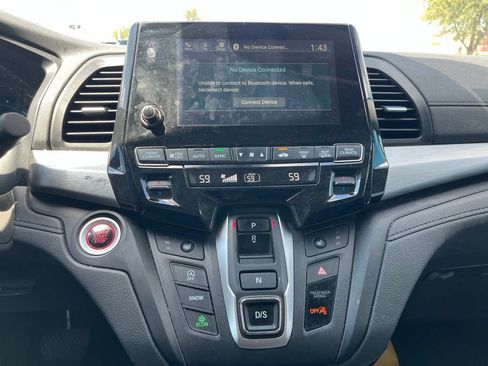 Used 2024 Honda Odyssey EX-L image 12