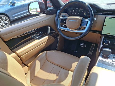 Certified 2023 Land Rover Range Rover SE AWD/4WD image 15