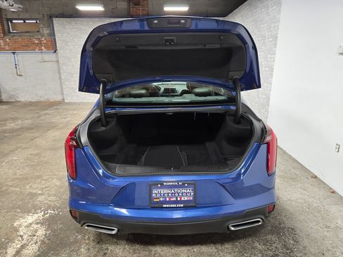 Used 2020 Cadillac CT4 Luxury w/ Cold Weather Package RWD image 41
