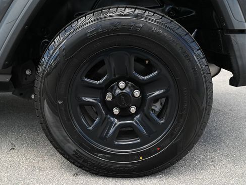 Used 2020 Jeep Wrangler Sport AWD/4WD image 8