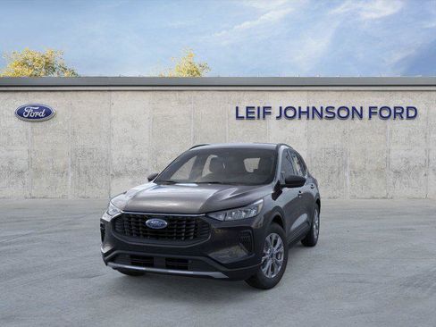 New 2026 Ford Escape Active w/ Tech Pack #1 FWD image 2