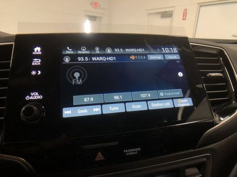 Used 2023 Honda Passport TrailSport image 36