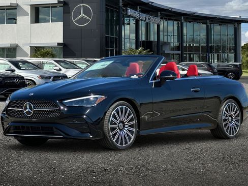 New 2026 Mercedes-Benz CLE 300 4MATIC Cabriolet image 8