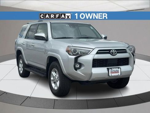 Used 2024 Toyota 4Runner SR5 AWD/4WD image 1