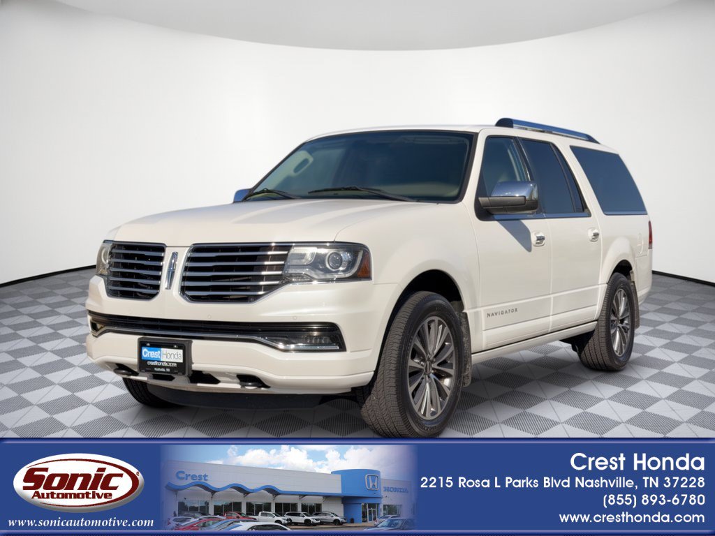 Used 2015 Lincoln Navigator L 4WD image 1