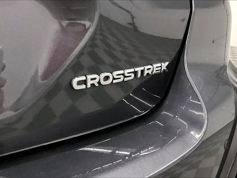 Used 2024 Subaru Crosstrek 2.5i Limited w/ Crosstrek Mirror Package AWD/4WD image 9