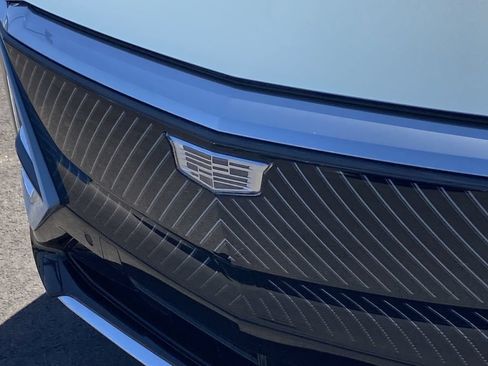 Used 2024 Cadillac Lyriq Tech RWD image 27