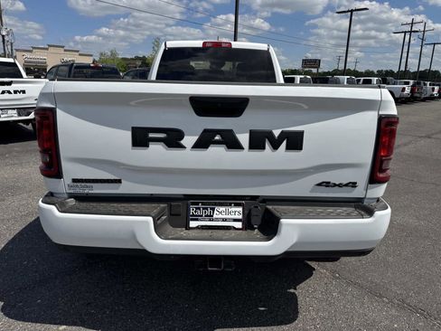New 2026 RAM 3500 Big Horn AWD/4WD image 5