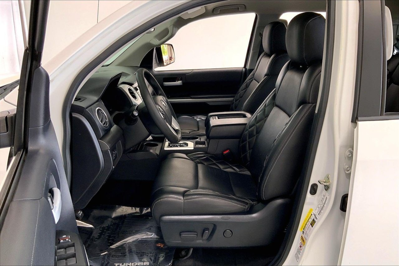 Used 2014 Toyota Tundra SR5 w/ SR5 Upgrade Package RWD image 18