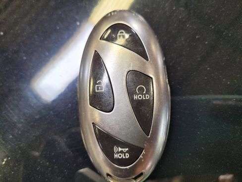 Used 2024 Hyundai Elantra SEL FWD image 32