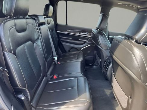 Used 2024 Jeep Grand Cherokee Limited 4xe image 12