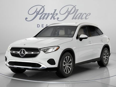 Certified 2026 Mercedes-Benz GLC 300 image 40