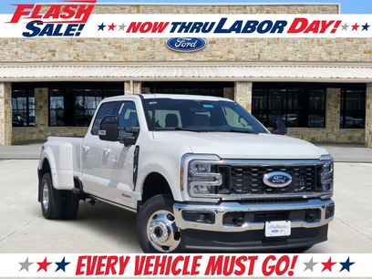 New 2026 Ford F350 Lariat w/ Lariat Ultimate Package