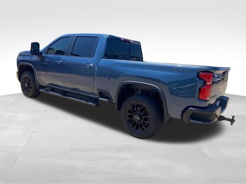 Used 2025 Chevrolet Silverado 2500 LT w/ Trail Boss Package AWD/4WD image 20