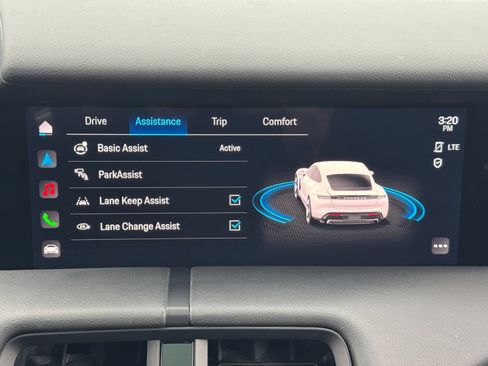 Used 2023 Porsche Taycan image 24