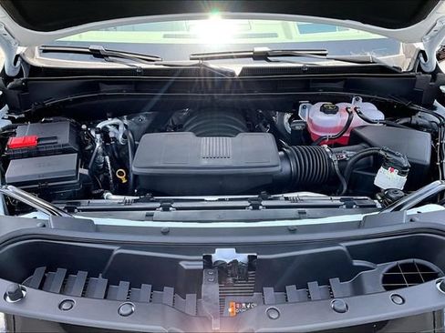 New 2026 GMC Yukon Denali w/ Denali Reserve Package AWD/4WD image 11