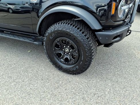 Certified 2024 Ford Bronco Wildtrak AWD/4WD image 5
