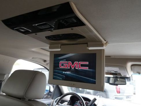 Used 2020 GMC Yukon XL SLT w/ Open Road Package RWD image 14