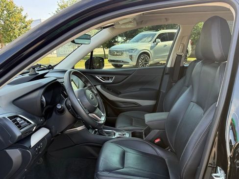 Used 2023 Subaru Forester Limited AWD/4WD image 16