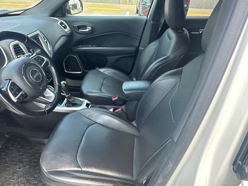 Used 2020 Jeep Compass High Altitude AWD/4WD image 3