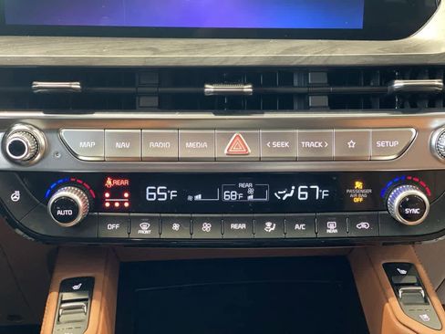 Used 2025 Kia Telluride SX Prestige X-Line AWD/4WD image 22