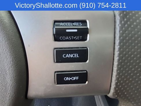 Used 2019 Nissan Frontier SV image 11