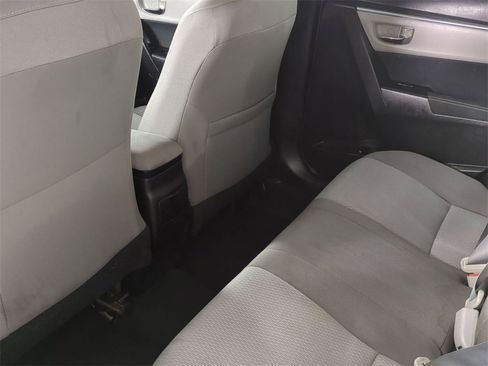 Used 2015 Toyota Corolla LE image 17