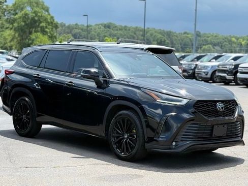 Used 2022 Toyota Highlander XSE image 33