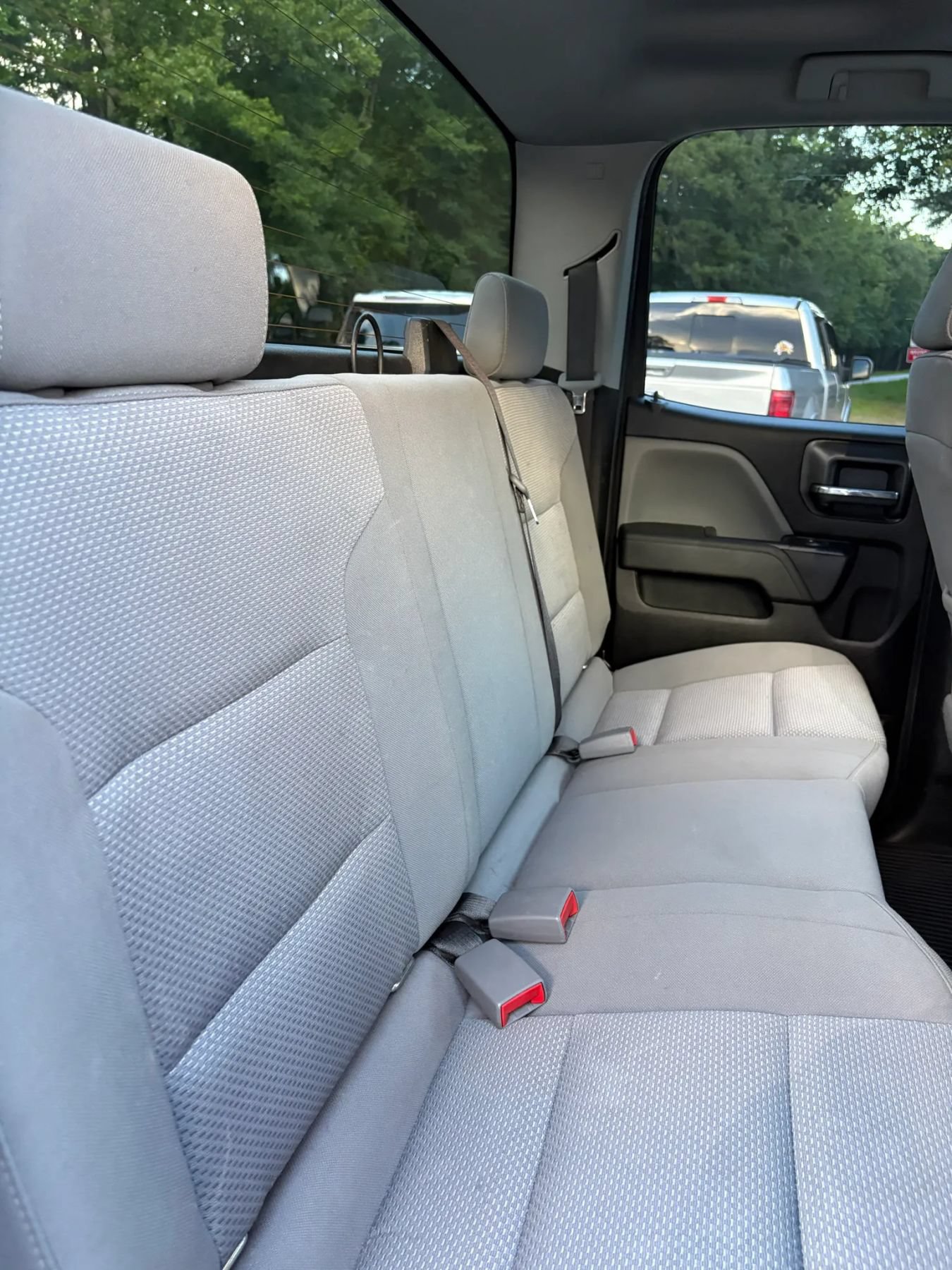 Used 2019 Chevrolet Silverado 1500 Custom w/ Custom Convenience Package AWD/4WD image 25