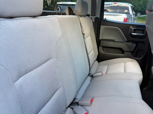 Used 2019 Chevrolet Silverado 1500 Custom w/ Custom Convenience Package AWD/4WD image 25