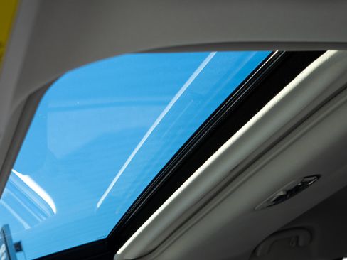 New 2026 Subaru Crosstrek 2.0i Premium image 18