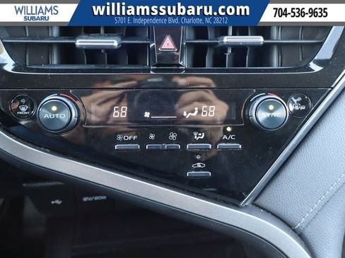 Used 2022 Toyota Camry SE image 29