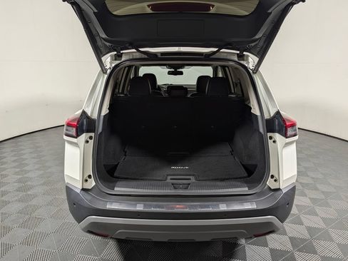Used 2021 Nissan Rogue SL w/ Premium Package AWD/4WD image 7