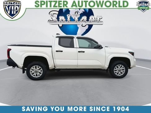 Used 2024 Toyota Tacoma SR AWD/4WD image 10