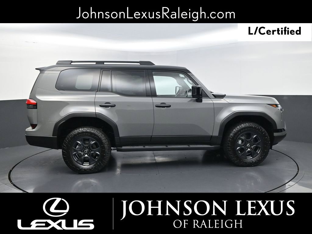 Used 2025 Lexus GX 550 AWD/4WD image 6